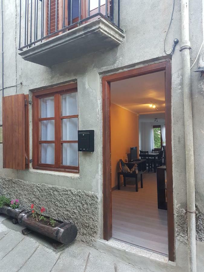 Villa Casa Ponet Valencia D'Aneu Exterior foto